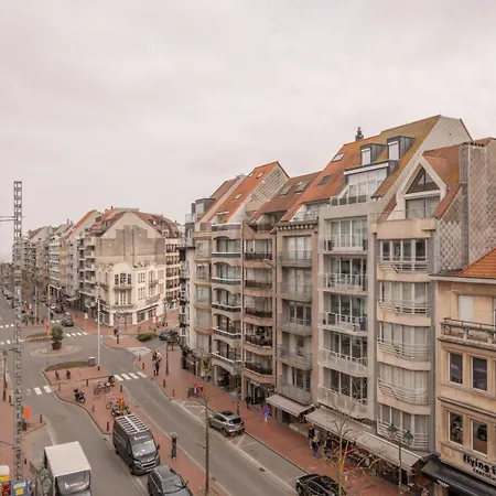 Stylish 2-bedroom Renovated Knokke-Heist
