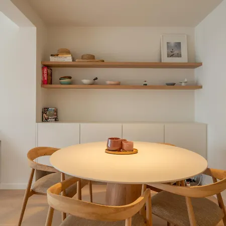 Stylish 2-bedroom Renovated Knokke-Heist
