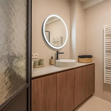 Stylish 2-bedroom Renovated Daire Knokke-Heist